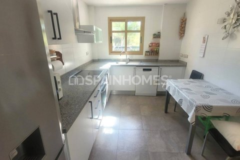 Villa till salu Finestrat, Alicante, Spanien 3 sovrum, 180 kvm. Nr. 121463 - foto 27