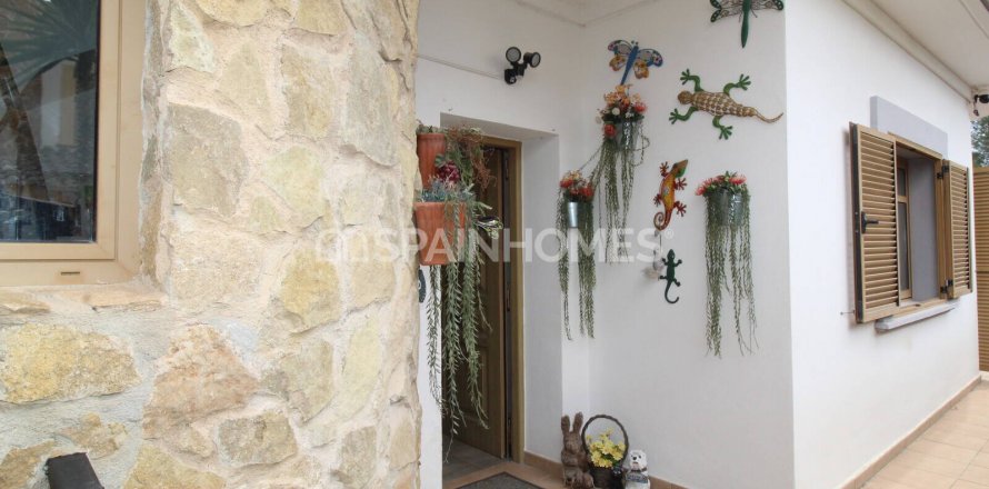 Villa Finestrat, Alicante, Spain 3 bedrooms, 180 sq.m. No. 121463