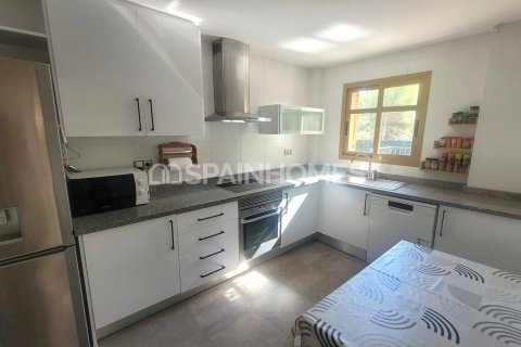Villa till salu Finestrat, Alicante, Spanien 3 sovrum, 180 kvm. Nr. 121463 - foto 29