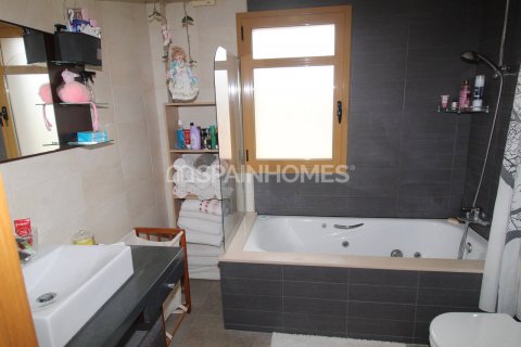 Villa for sale Finestrat, Alicante, Spain 3 bedrooms, 180 sq.m. No. 121463 - photo 29