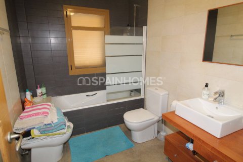 Villa for sale Finestrat, Alicante, Spain 3 bedrooms, 180 sq.m. No. 121463 - photo 30
