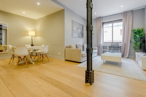 Appartamento in vendita Madrid, Spagna 3 camere da letto, 87 mq. N° 121811 - foto 2