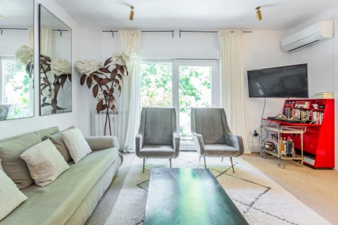 Продажа квартиры в Мадрид, Испания 3 спальни, 106м2 №121807 - фото 2