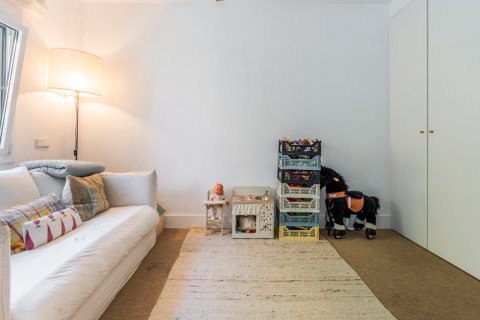 Продажа квартиры в Мадрид, Испания 3 спальни, 106м2 №121807 - фото 11