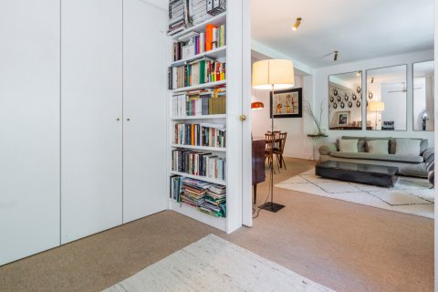 Продажа квартиры в Мадрид, Испания 3 спальни, 106м2 №121807 - фото 12