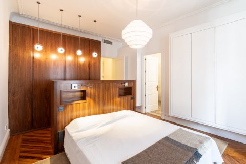 Аренда квартиры в Мадрид, Испания 5 спален, 300м2 №124697 - фото 28