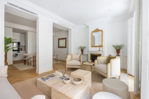 Wohnung zum Verkauf Madrid, Spanien 3 Schlafzimmer, 120 m2 Nr. 124695 - Foto 4