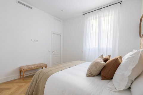 Wohnung zum Verkauf Madrid, Spanien 3 Schlafzimmer, 120 m2 Nr. 124695 - Foto 22