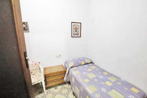 Radhus till salu Guardamar del Segura, Alicante, Spanien 3 sovrum, 129 kvm. Nr. 124889 - foto 15