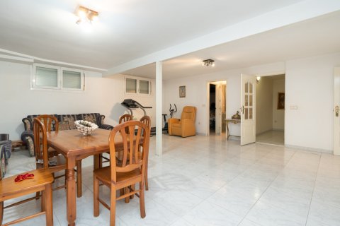 Huvila myytävänä Madrid, Espanja, 5 makuuhuonetta, 290 m2 No. 120406 - kuva 15
