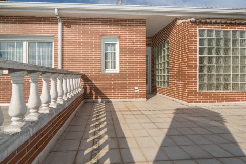 Huvila myytävänä Madrid, Espanja, 5 makuuhuonetta, 290 m2 No. 120406 - kuva 30