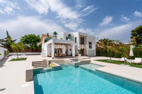 Villa zum Verkauf Orihuela, Alicante, Spanien 4 Schlafzimmer, 227 m2 Nr. 131230 - Foto 1