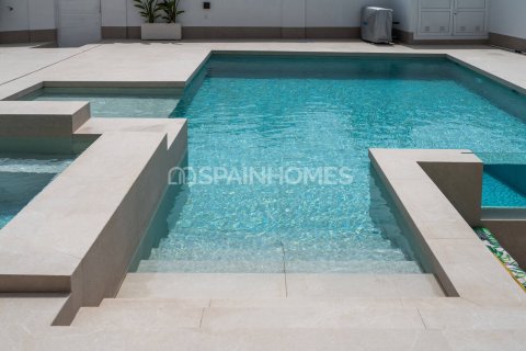 Villa zum Verkauf Orihuela, Alicante, Spanien 4 Schlafzimmer, 227 m2 Nr. 131230 - Foto 23