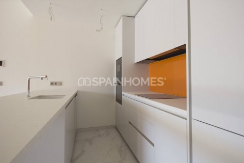 Apartamento en venta Fuengirola, Málaga, España 2 dormitorios, 88 m2 No. 131228 - foto 14