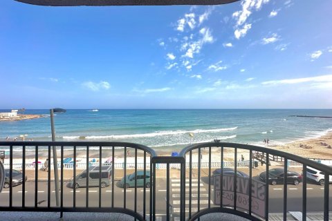 Apartment for sale Torrevieja, Alicante, Spain 3 bedrooms, 120 sq.m. No. 125737 - photo 1
