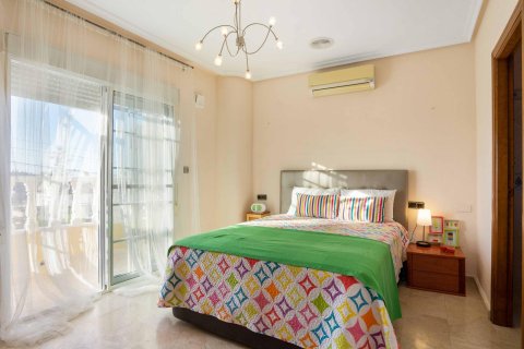 Casa adosada en venta La Florida, Alicante, España 5 dormitorios, 161 m2 No. 125736 - foto 12