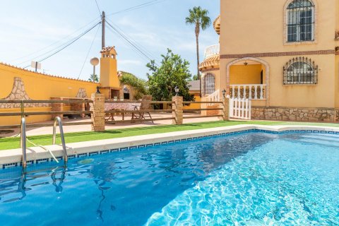 Casa adosada en venta La Florida, Alicante, España 5 dormitorios, 161 m2 No. 125736 - foto 3