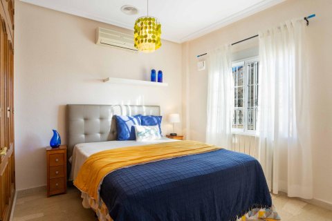 Casa adosada en venta La Florida, Alicante, España 5 dormitorios, 161 m2 No. 125736 - foto 14