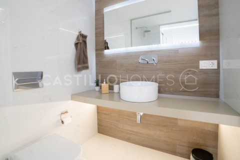Apartment for sale Torrevieja, Alicante, Spain 3 bedrooms, 86 sq.m. No. 125637 - photo 16