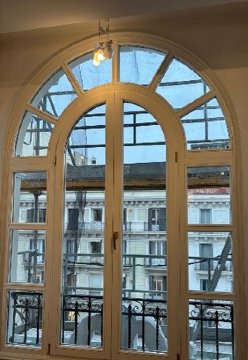 Huoneisto Madrid, Espanja 4 makuuhuonetta, 357 m2 No. 122749