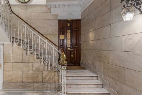 Продажа квартиры в Мадрид, Испания 4 спальни, 357м2 №122749 - фото 11
