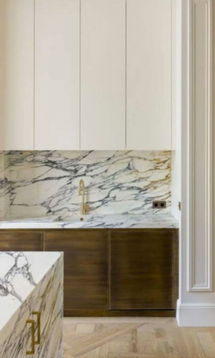 Huoneisto Madrid, Espanja 4 makuuhuonetta, 357 m2 No. 122749