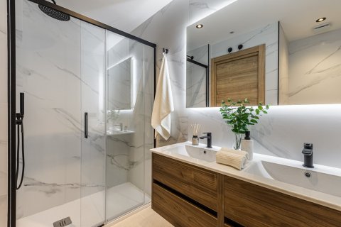 Продажа квартиры в Мадрид, Испания 3 спальни, 176м2 №122747 - фото 20
