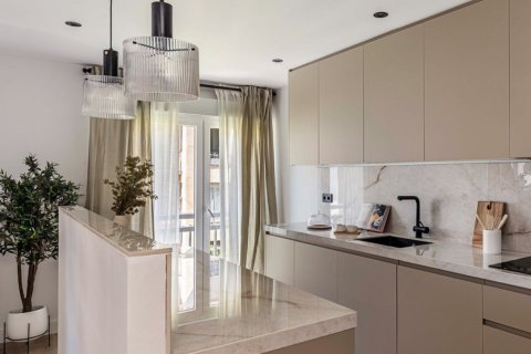 Продажа квартиры в Мадрид, Испания 3 спальни, 176м2 №122747 - фото 8