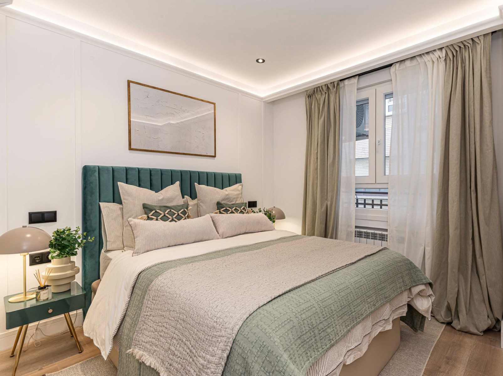 Apartament w Madrid, Hiszpania 3 sypialnie, 176 mkw. nr 122747