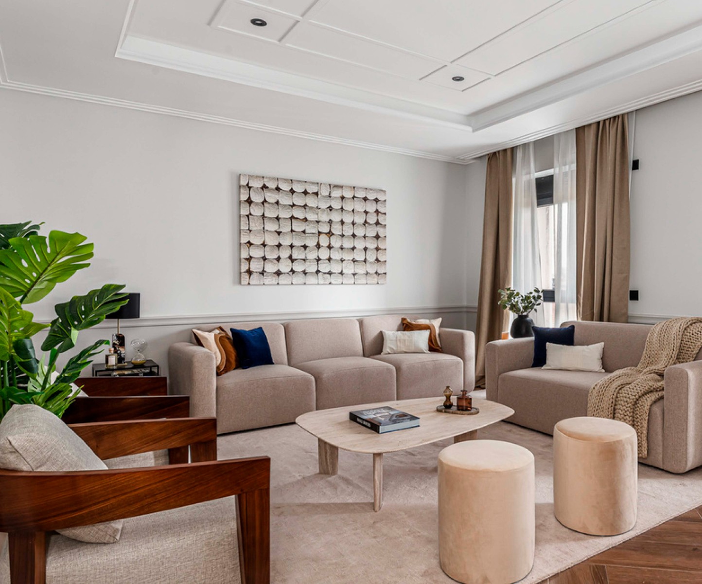 Apartment in Madrid, Spain 3 bedrooms, 194 sq.m. No. 122746