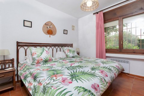 House à vendre Tamariu, Girona, Espagne, 3 chambres, 250 m2 No. 120282 - photo 6