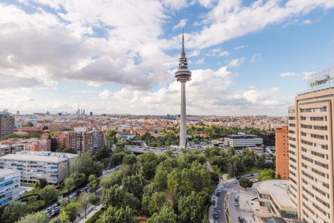 Продажа пентхауса в Мадрид, Испания 3 спальни, 280м2 №120306 - фото 27
