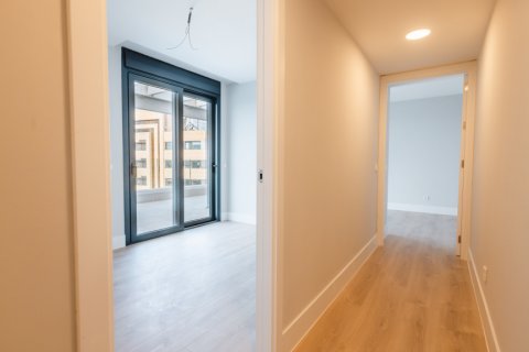 Продажа пентхауса в Мадрид, Испания 3 спальни, 280м2 №120306 - фото 16