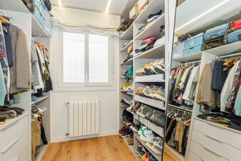 Продажа квартиры Севилья, Испания 3 спальни, 241м2 №120419 - фото 18