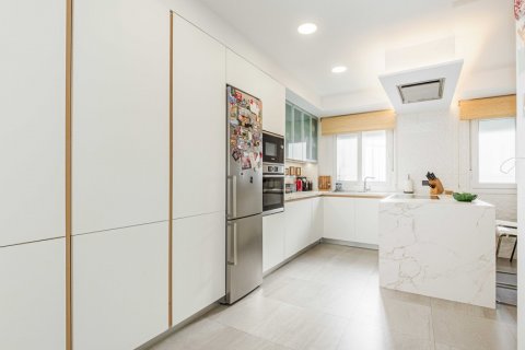Продажа квартиры Севилья, Испания 3 спальни, 241м2 №120419 - фото 8
