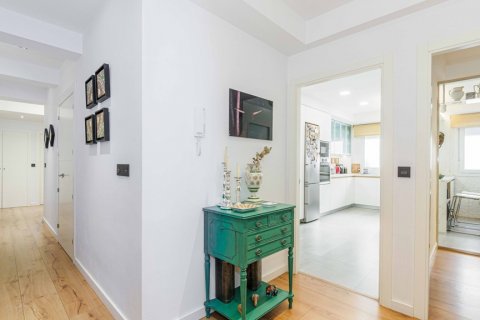 Продажа квартиры Севилья, Испания 3 спальни, 241м2 №120419 - фото 25