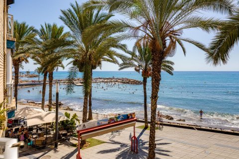Apartment for sale Torrevieja, Alicante, Spain 4 bedrooms, 130 sq.m. No. 122726 - photo 1