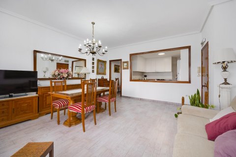 Apartment for sale Torrevieja, Alicante, Spain 4 bedrooms, 130 sq.m. No. 122726 - photo 8