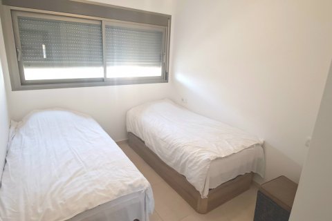 Appartamento in vendita Alicante, Spagna 2 camere da letto, 83 mq. N° 131699 - foto 15