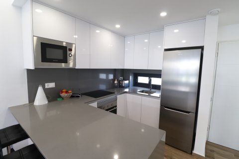 Apartment for sale Alicante, Spain 2 bedrooms, 59 sq.m. No. 128888 - photo 7