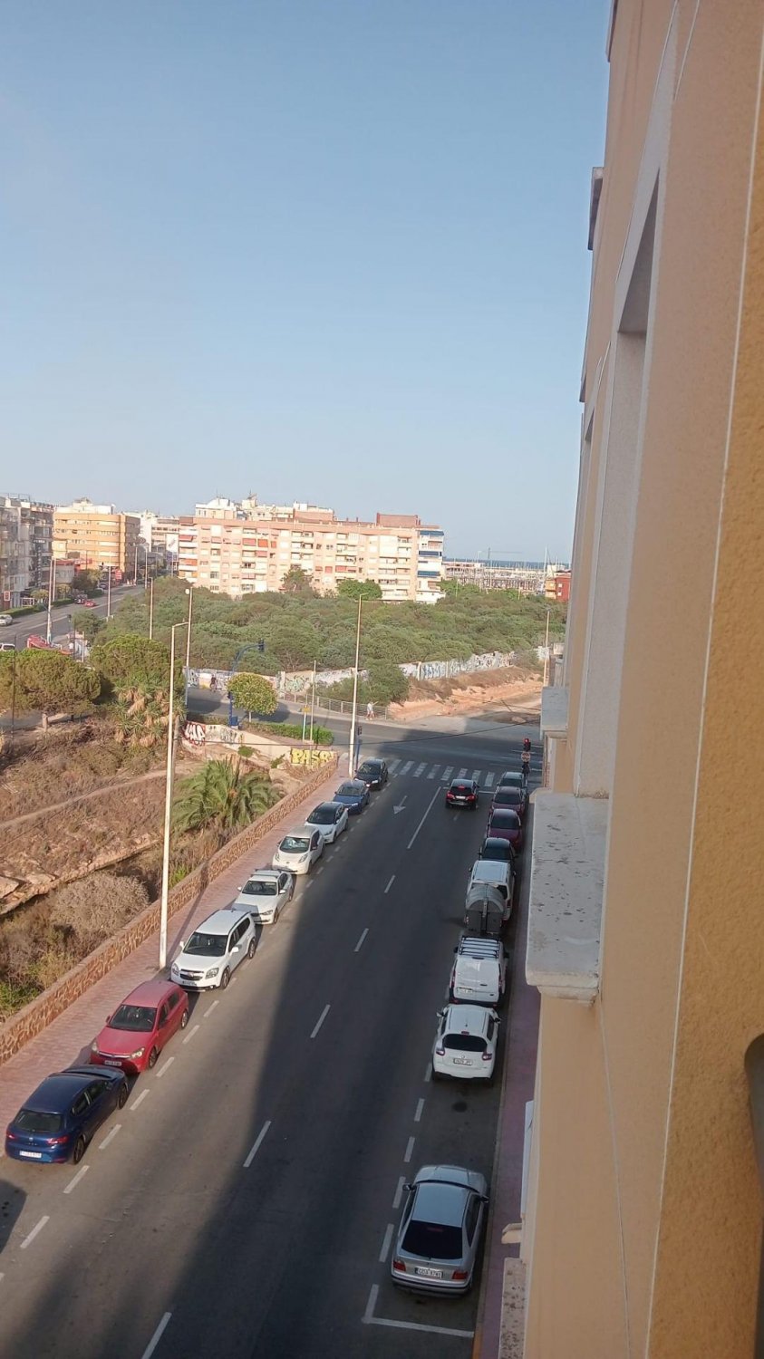 Dzīvoklis Torrevieja, Alicante, Spānijā 2 istabas, 70 m2 Nr. 128886