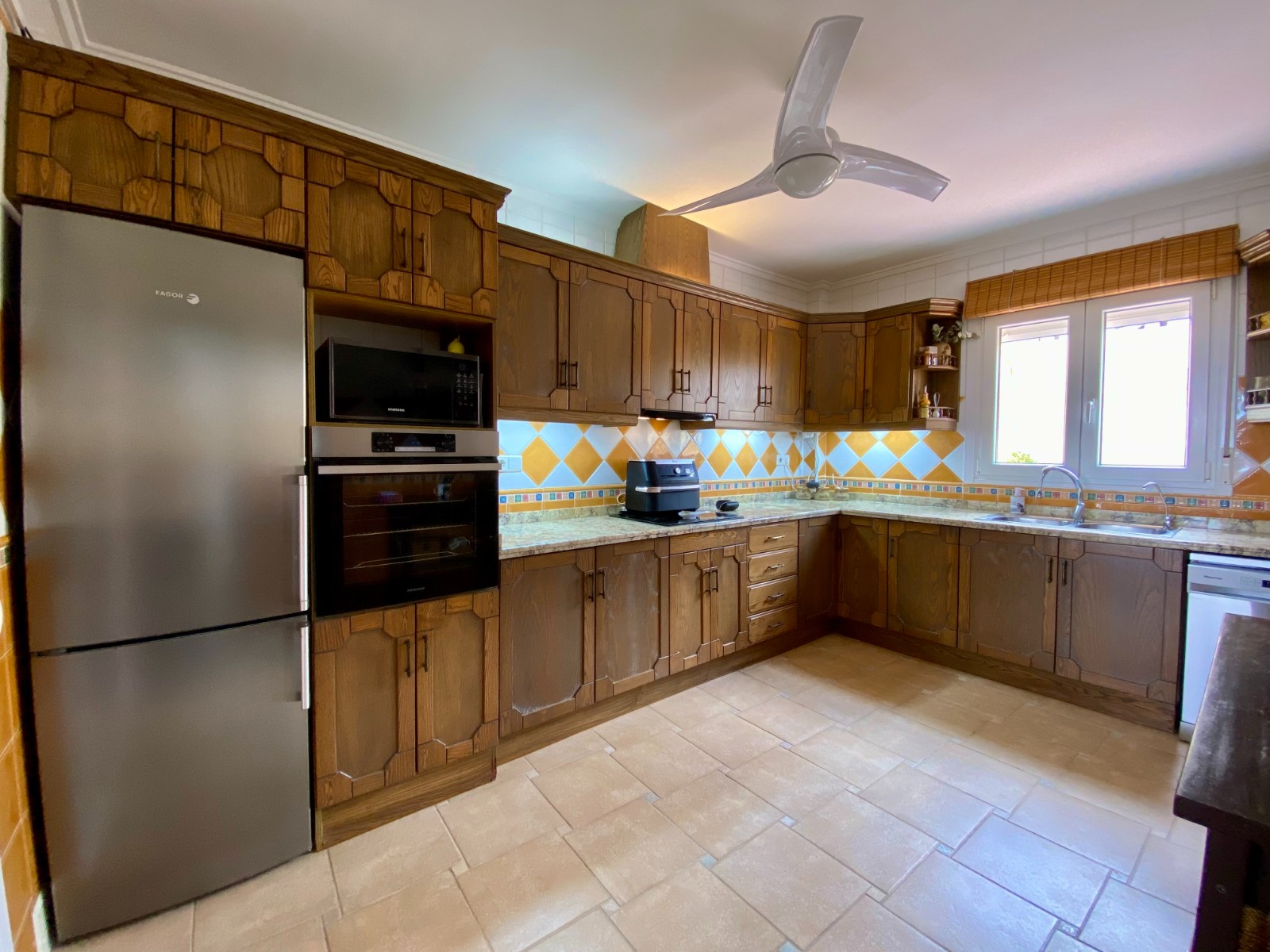 Villa i Algorfa, Alicante, Spanien 3 sovrum, 274 kvm. Nr. 129382