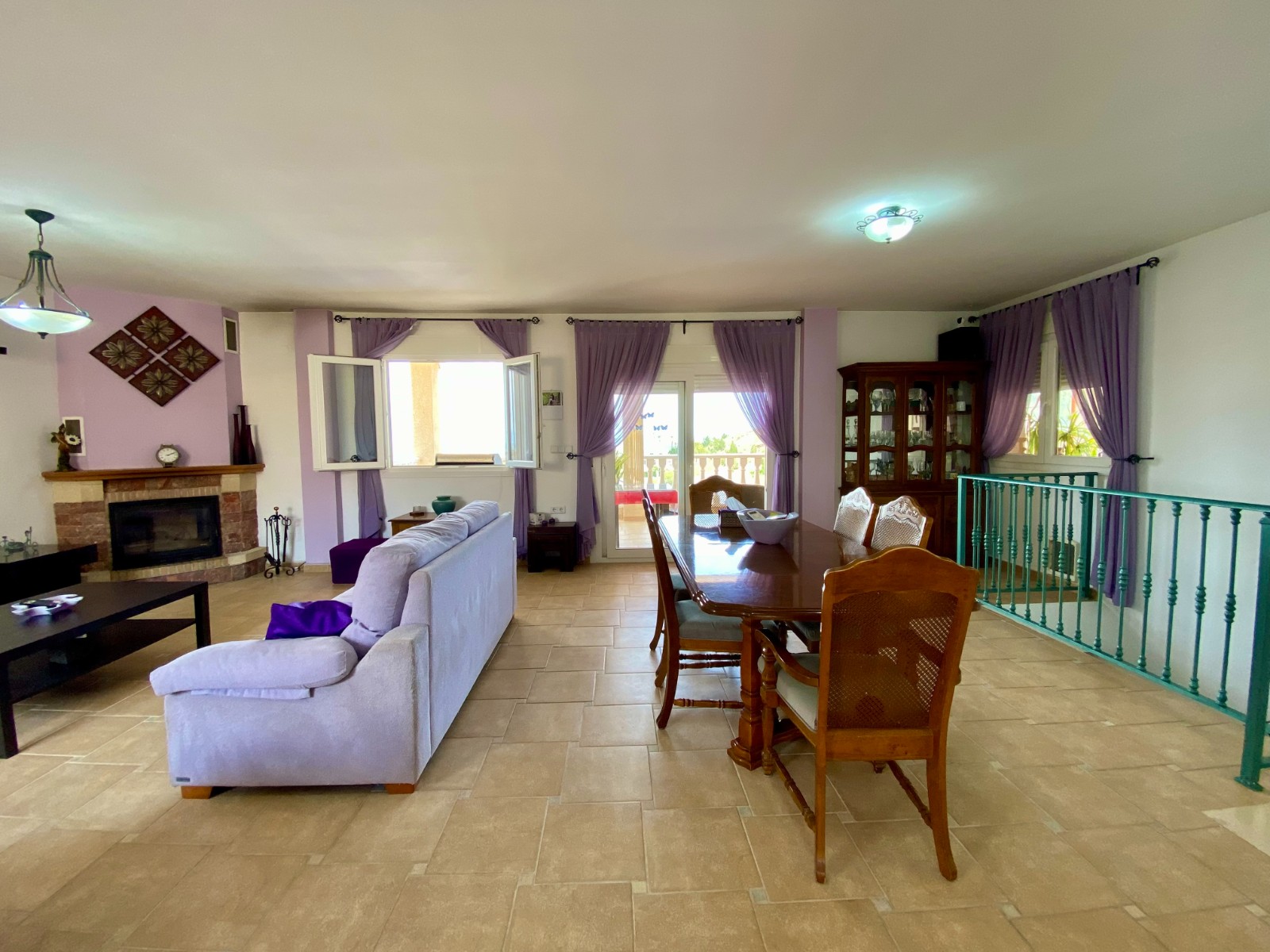Villa i Algorfa, Alicante, Spanien 3 sovrum, 274 kvm. Nr. 129382