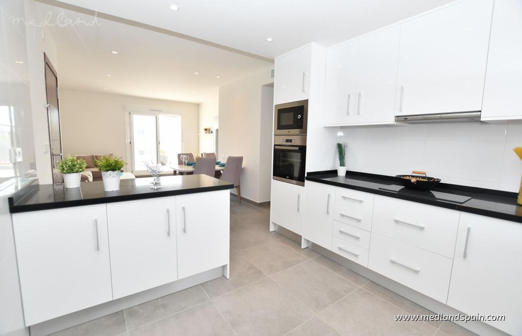 Huoneisto San Miguel de Salinas, Alicante, Espanja 2 makuuhuonetta, 73 m2 No. 130488