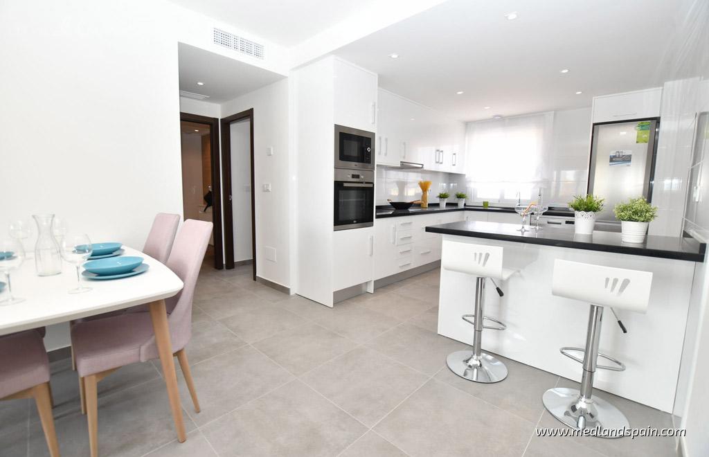 Huoneisto San Miguel de Salinas, Alicante, Espanja 2 makuuhuonetta, 73 m2 No. 130488