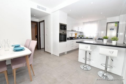 Apartment for sale San Miguel de Salinas, Alicante, Spain 2 bedrooms, 73 sq.m. No. 130488 - photo 4