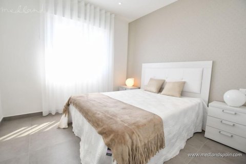 Apartment for sale San Miguel de Salinas, Alicante, Spain 2 bedrooms, 73 sq.m. No. 130488 - photo 7