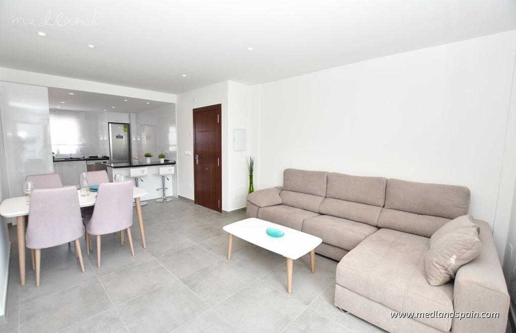 Huoneisto San Miguel de Salinas, Alicante, Espanja 2 makuuhuonetta, 73 m2 No. 130488