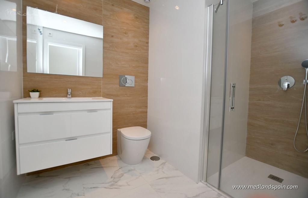 Apartment à San Miguel de Salinas, Alicante, Espagne 3 chambres, 75 m2 No. 130489