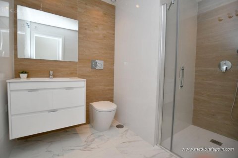 Apartamento en venta San Miguel de Salinas, Alicante, España 3 dormitorios, 75 m2 No. 130489 - foto 7